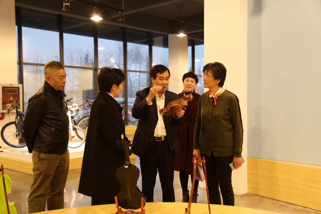 2016年12月13日，時(shí)任江蘇省科學(xué)技術(shù)協(xié)會(huì)黨組書(shū)記、副主席陳惠娟親臨鷹游參觀(guān)指導(dǎo)工作。